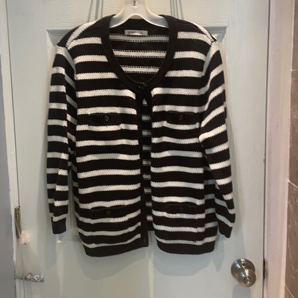 Old Navy Sweaters - Old navy sweater
